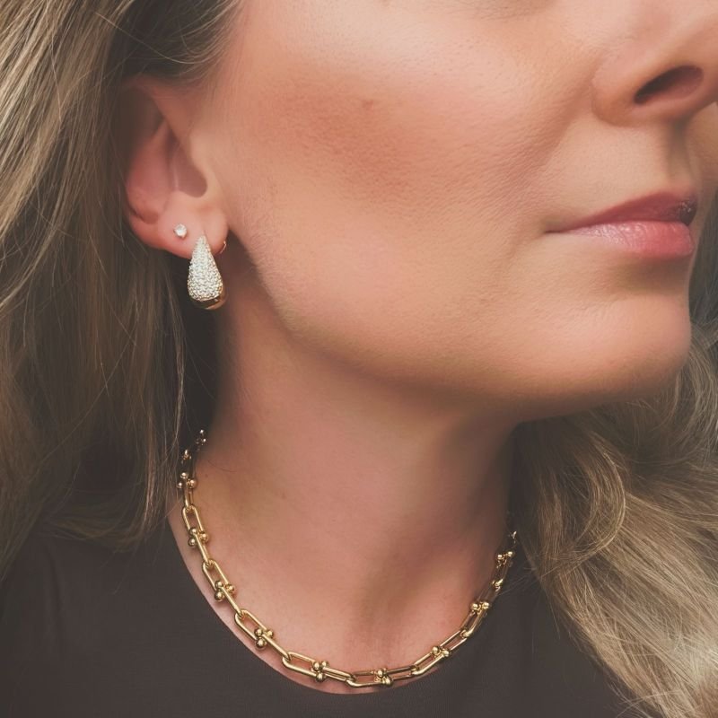 Brinco Lumiere Gota Cravejada (Escolha o tamanho)