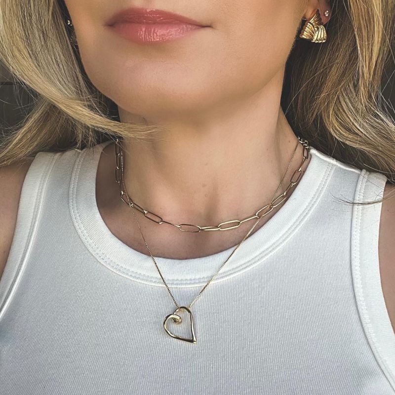 Colar Grazya Coração Torcido