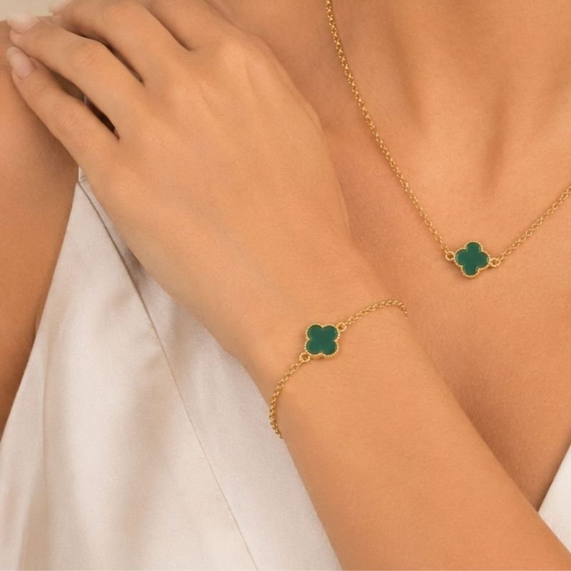 Pulseira Maria Alice Flor Resina Esmeralda