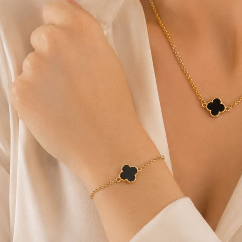 Pulseira Maria Alice Flor Resina Preta